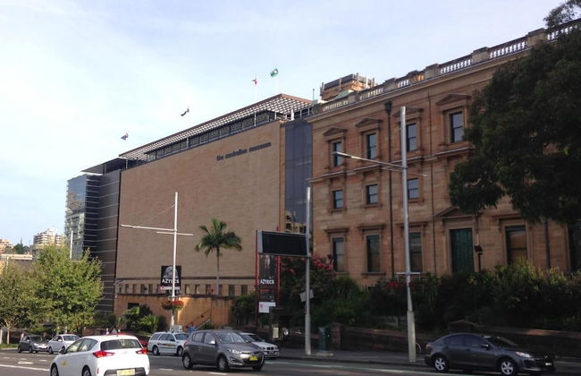 Little New York on Riley - Photo 12