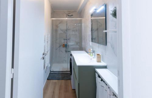 Bel appart neuf et cosy, jardinet, magnifique vue - Photo 21