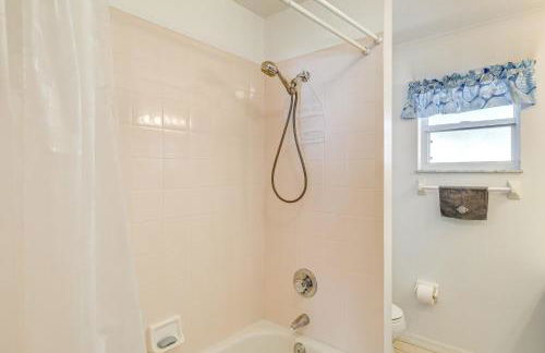 7 Mi to River and Ocean Family Getaway in Sebastian - Photo 15