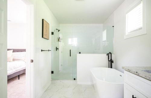 Comfy 3 Bd,2Ba Cottage in the City - ATL - Foto 13