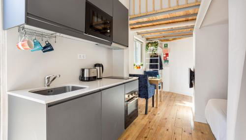 Studio Nest - Near the train to Lisbon & Sintra - Foto 2, toaster, minibar