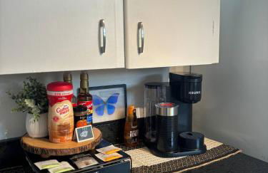 1920s Inspired Stay-coffee Bar- Cozy-local - Foto 22