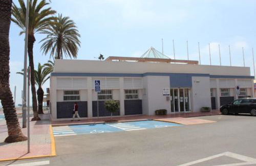 La Llar45 , Relájate junto al mar - Foto 38