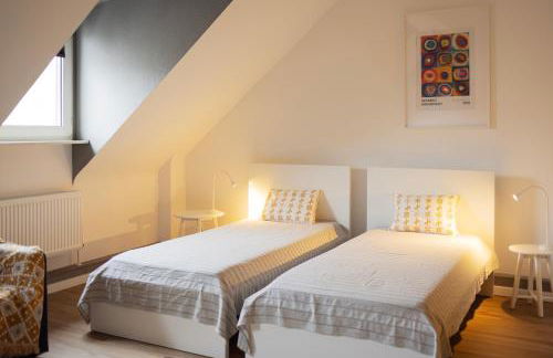 Big flat with fresh renovation, free parking, SonyPS, Netflix - Foto 2