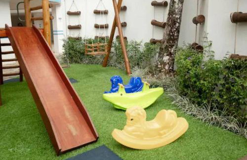 Apartamento 23A para 6 pessoas com Piscina e Churrasqueira no Cond Torremolinos Beach a 80m para Pé na areia na Praia da Enseada Ubatuba - Foto 39