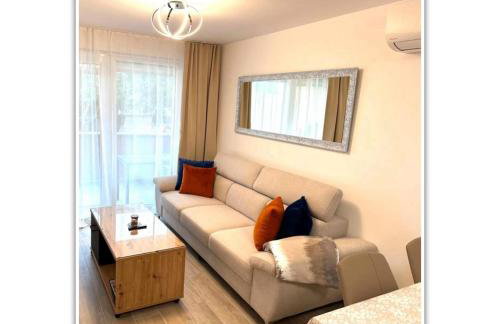 Apartmani MARCO,LUKAS,PATRICK,DAVID,blizu centra i mora sa FREE privatnim parkingom - Photo 1