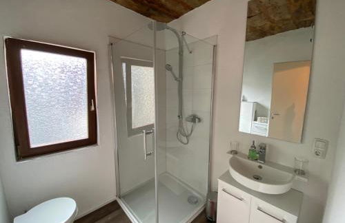 Schöne Ferienwohnung Burgruine Fachwerkhaus - Photo 10