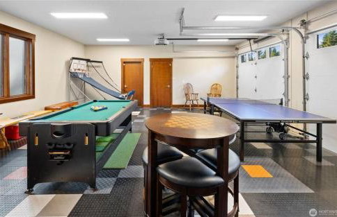 Family Home, Hot Tub, Suncadia Pool Access - Photo 9