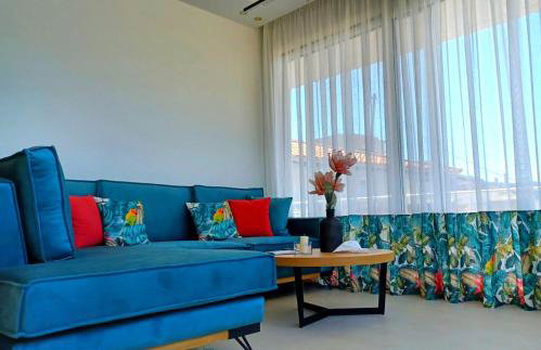 En Plo Studios & Apartments - Photo 13