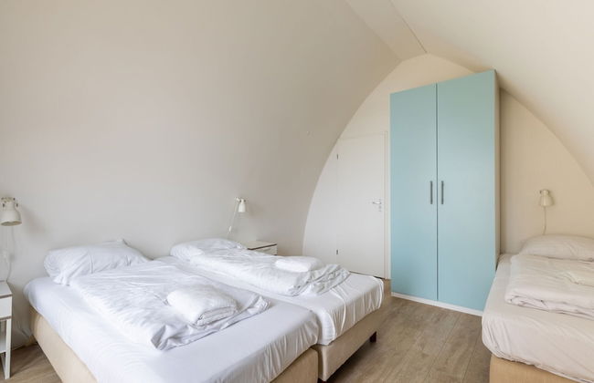 Luxury Apartment in a Residence Right on the Boulevard and the Beach - Foto 12