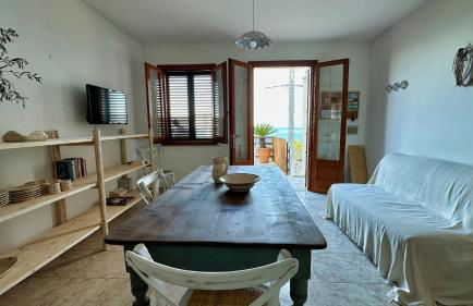 Marina di Andrano - Alisso, casa vista mare con parcheggio privato e wifi - Foto 8