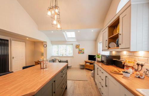 Quiet Self contained Cottage near Delamere Forest - Photo 20