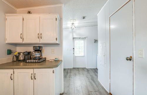 5 Mi to Homosassa Springs Park Home with Yard! - Foto 10