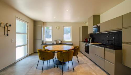 Les Rescapes - Foto 4