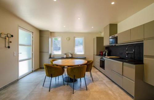 Les Rescapes - Foto 4