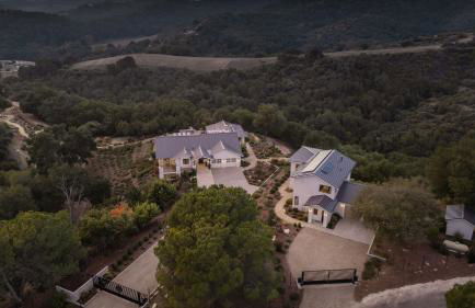 Vineyard Views w Pool Game Room Near Trails Wineries Beginnings Ranch Vineyard by AvantStay - Foto 79
