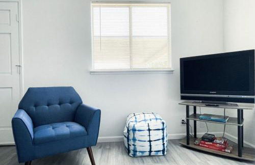 Trendy Ivy 2-bedroom Near Hospital & College - Foto 19