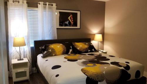 A - Fully remodeled and professionally decorated - Foto 3