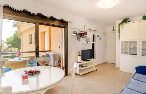 A 3 minutos de la playa. Cerca del centro - Foto 5