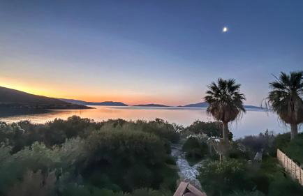 Scenic Coastal Getaway - Foto 36