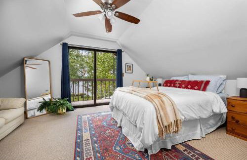 Camp Birch: Waterfront Home on Lake Leelanau - Foto 17