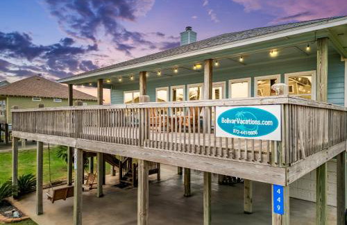 Sand Dollar Beachside 3BR Retreat, Ocean Views, Firepit & Pet Friendly - Foto 8