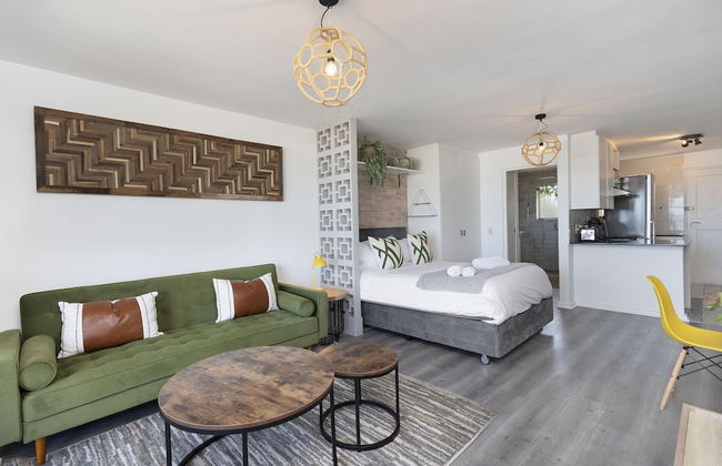 Sea Spray B104 - Photo 13