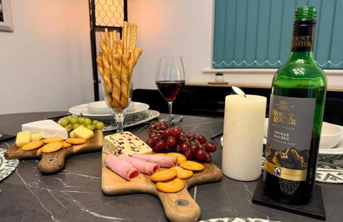 Modern 3 Bedroom Bungalow, EV Friendly, Parking Included - Foto 73