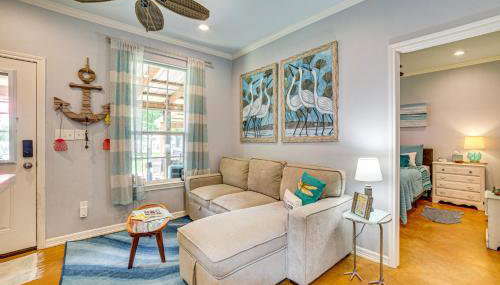 Pet-Friendly Lakefront Getaway with Hot Tub! - Foto 4