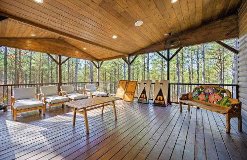 The Nomi Lodge - Sleeps 28 - Gorgeous Rustic Cabin, Centrally Located, Tons of Amenities - Photo 32