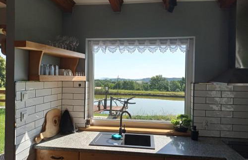 Domek w Karkonoszach nad stawem - Foto 1