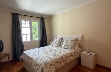 Machico Village Apartment - Private terrace & car park - Foto 3