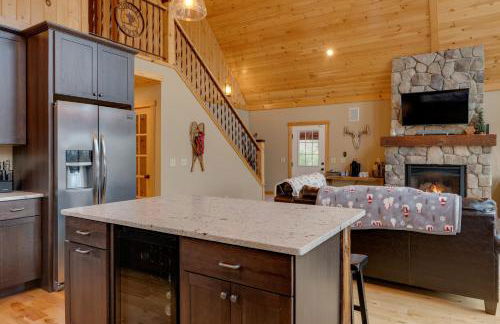 Spacious Cabin 10 Mi to Sunday River Skiing! - Foto 14