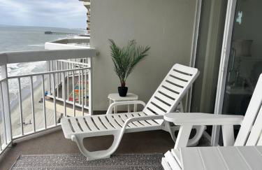 LUXURIOUS Oceanfront Condo, 1 bedroom-2 bath, Sleeps 4, indoor and outdoor pools, Waters Edge-Garden City-Murrells Inlet SC -NO PETS - Photo 23