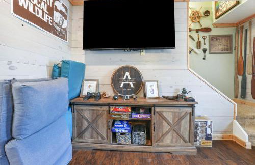 Lakefront Retreat w Dock Boat Rental and Views - Foto 8