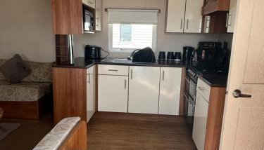 Beautiful , spacious two bedroom caravan home - Foto 2