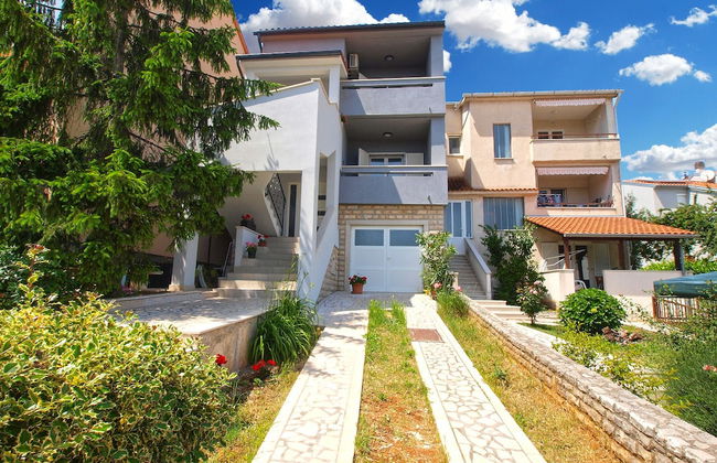 Apartment 1366 - Photo 1