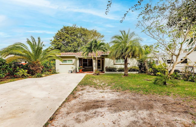 Uhost AI Quaint 1BR w Patio Kitchenette - Photo 11