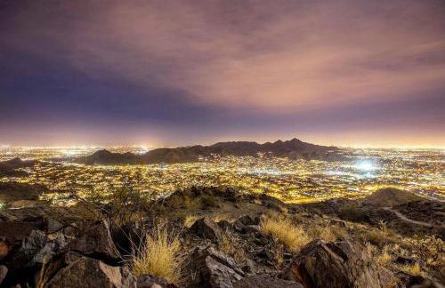 Luxe Desert Oasis, Pool, Hidden Speakeasy Room! - Foto 49