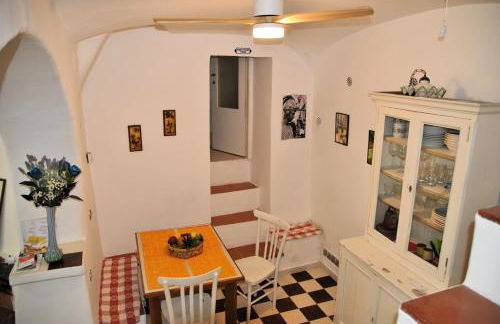 Giardino dei limoni nel Borgo di Maranola a Formia - Foto 6