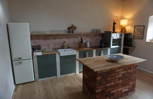 Alte Brennerei Schloss Zehista OG Akelei - Photo 5