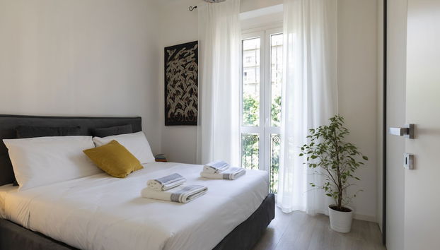 Fashion District - Top Floor Apartment - Photo 2, Primary image