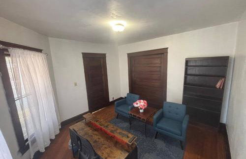 3BR suite w/ office close ISU - Foto 36