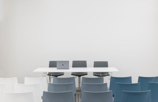 Alkamuri Posh Hotel Spa 110 Suite Superior - Photo 23