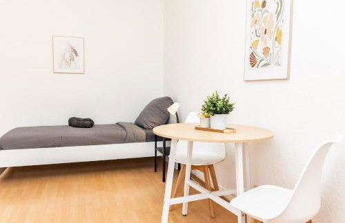 CosyHomes24 - TOP traffic connection and balcony - UN02a - Foto 1