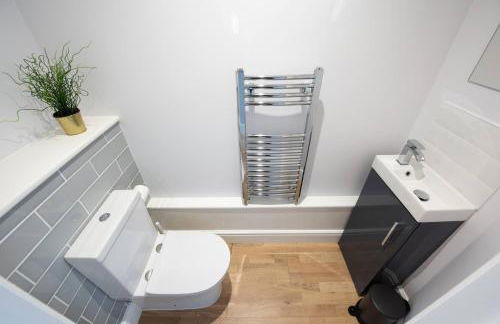 3 Bed 2.5 Bath Detached House,Parking,Pet Friendly - Foto 16