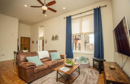 Cooper Corner -OldCity-SelfCheckIn- - Foto 4