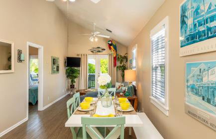 Parrot Perch by Avantstay Old Town Key West w/ Shared Pool Month-long Stays Only - Foto 20
