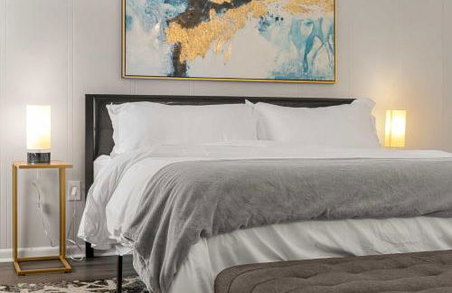 Cozy 4BR Home Pet Friendly Large Yard & Patio - Foto 1