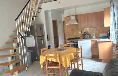 Logement au Mas de la Couloumine Gîte Le Madeloc - Foto 12